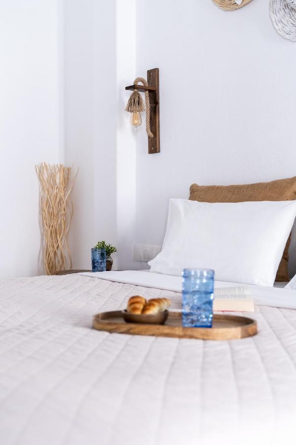 Love Suite Mykonos Town Bagian luar foto